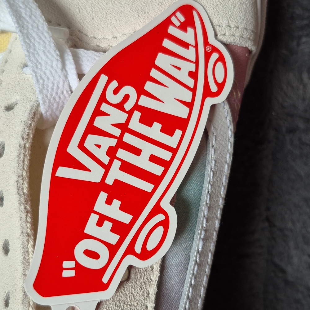 Vans Old Skool Unisex Aura Shift Suede Beige & Pastel Sneakers Size 7M/8.5W! NWT - Picture 3 of 15